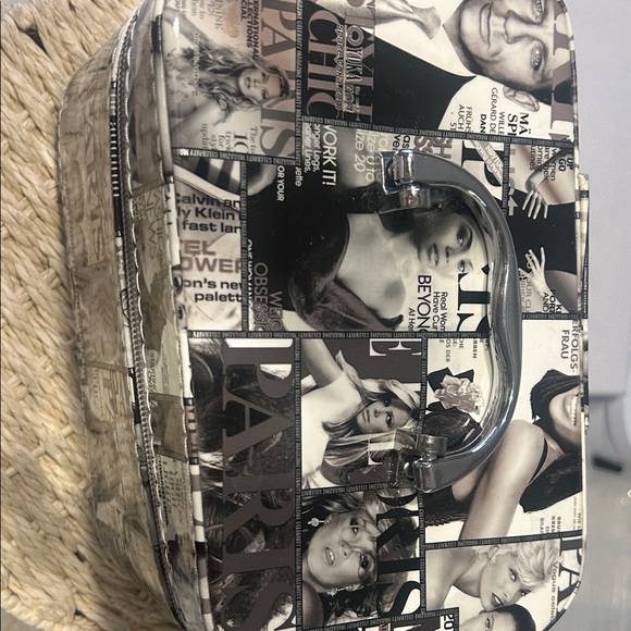 Paris Print Cosmetic Bag - Picture 2 of 8